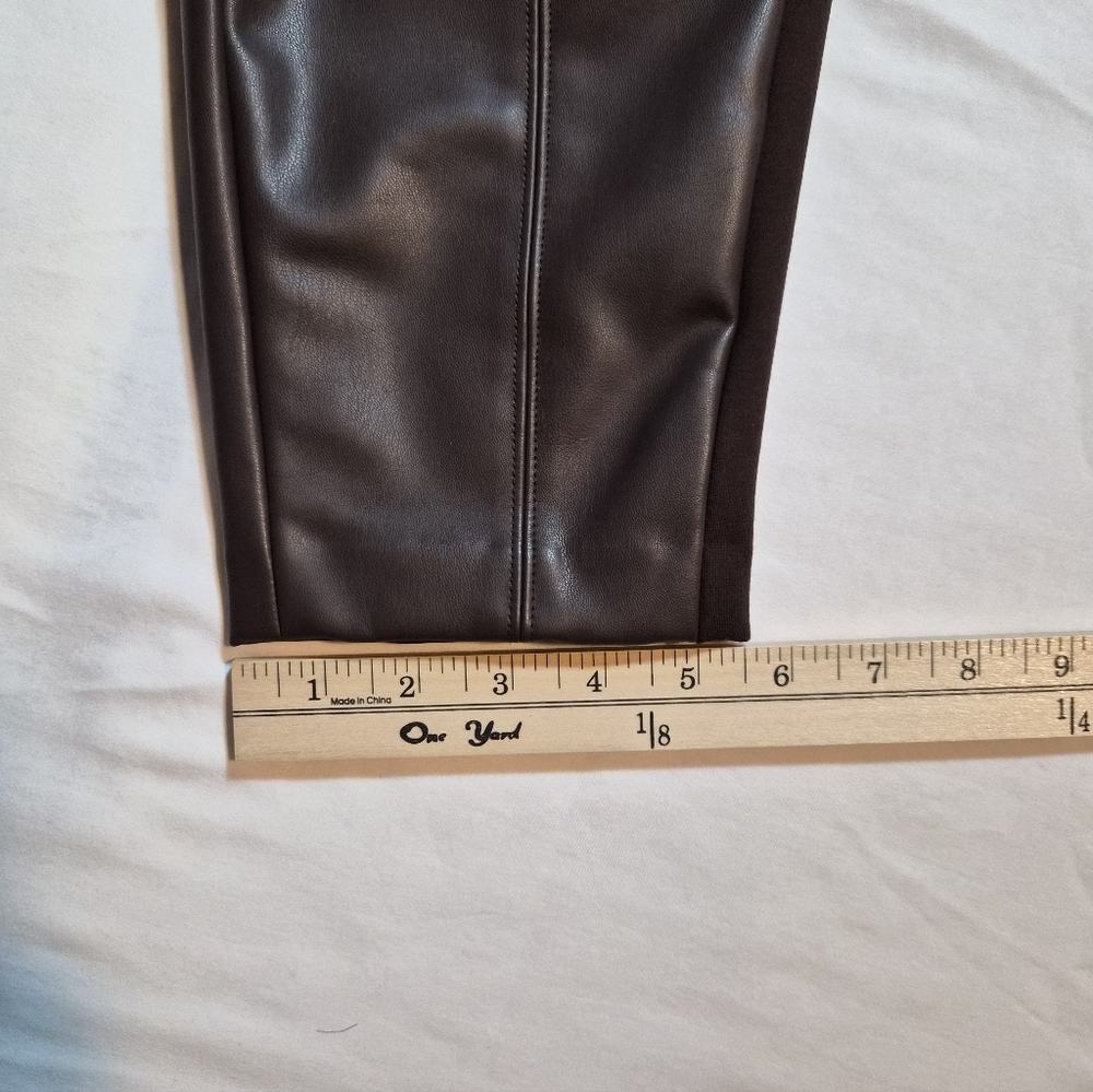 Talbots Brown Faux Leather Portland Pants Ankle Skinny Leg Size 14P - Picture 10 of 10
